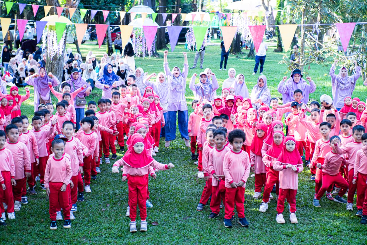 Outing Class di Griya Kebun